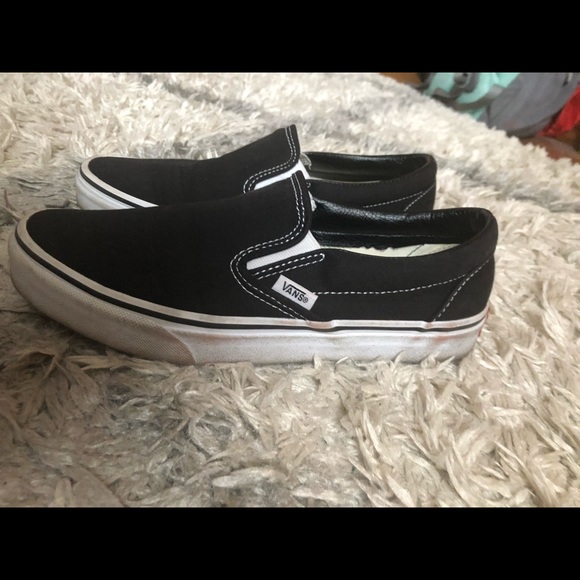 SOLD ON MERCARI - Picture 3 of 6